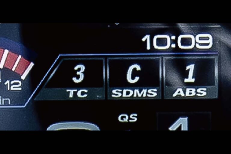 スズキ|Vストローム800|「名車の予感!」「やっぱ前輪19インチ」スズキ V-STROM 800 試乗インプレッション