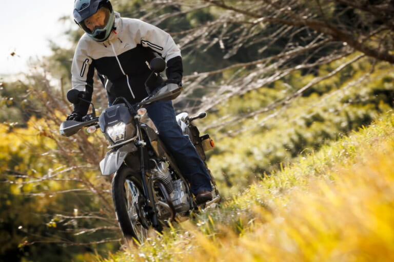 カワサキ|KLX230シェルパ|元セロー乗りがカワサキ「KLX230シェルパ」に乗ってみた! KLX230Sも同時に試乗インプレ