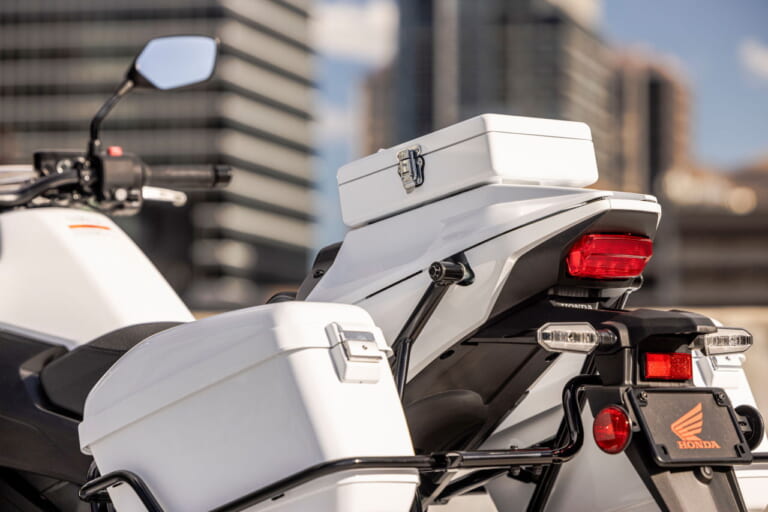 ホンダ|NT1100 ポリス|北米仕様|2025年モデル|アメリカ初導入はポリス仕様! ホンダ「NT1100 ポリス」北米仕様が登場、価格は約220万円