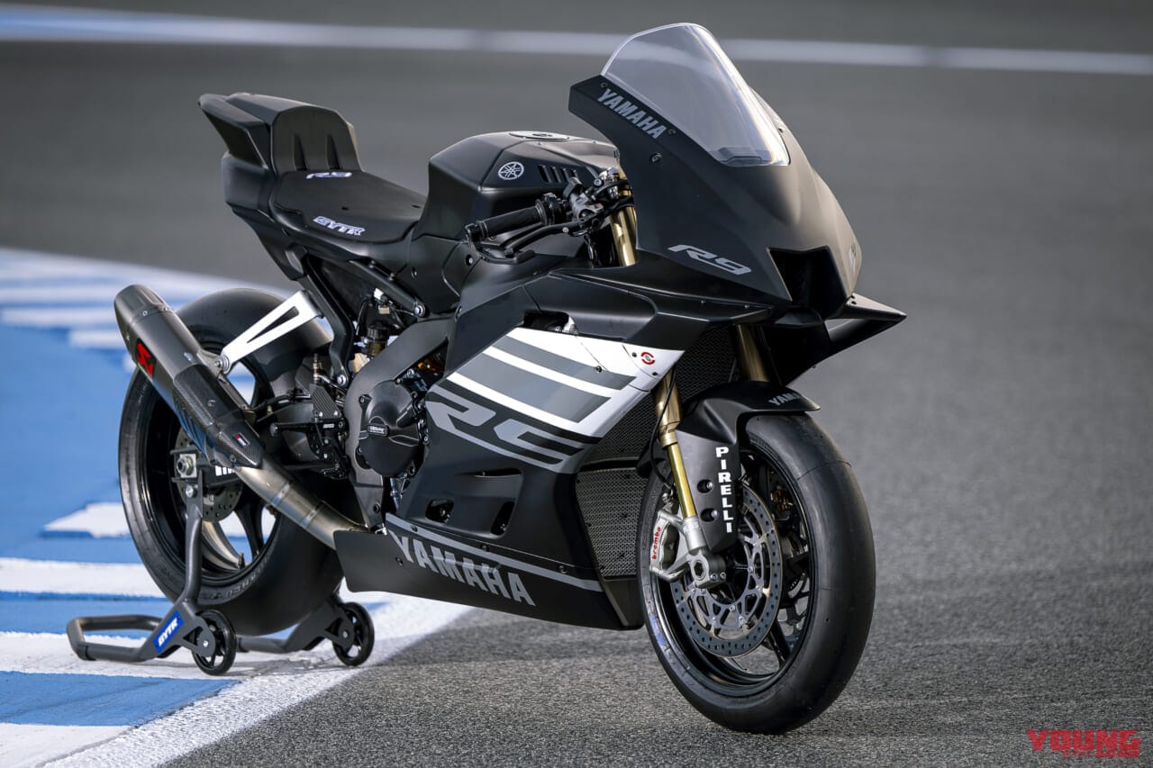 ヤマハ|YZF-R9|開発者インタビュー|「MT-09エンジンでSS?!」「無茶振りにもほどがある!!」ヤマハYZF-R9 開発者インタビュー【前編:企画意図/車体ほか】