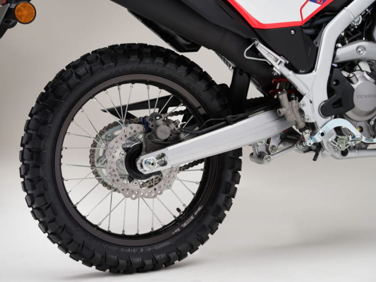 ホンダ|CRF300L|欧州仕様|2025年モデル|ホンダ新型「CRF300L」「CRF300ラリー」登場! 一部パーツのデザイン変更とニューカラー採用【海外】