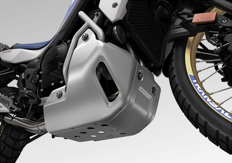 ホンダ|XL750トランザルプ|欧州仕様|2025年モデル|ホンダ新型「XL750トランザルプ」登場! 2眼LEDヘッドライトやスマホ連携TFTメーター採用【海外】