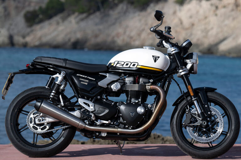 トライアンフ　TRIUMPH　モダンクラシック　スピードツイン1200　SPEED TWIN 1200 RS　試乗　インプレ　ネオクラシック｜