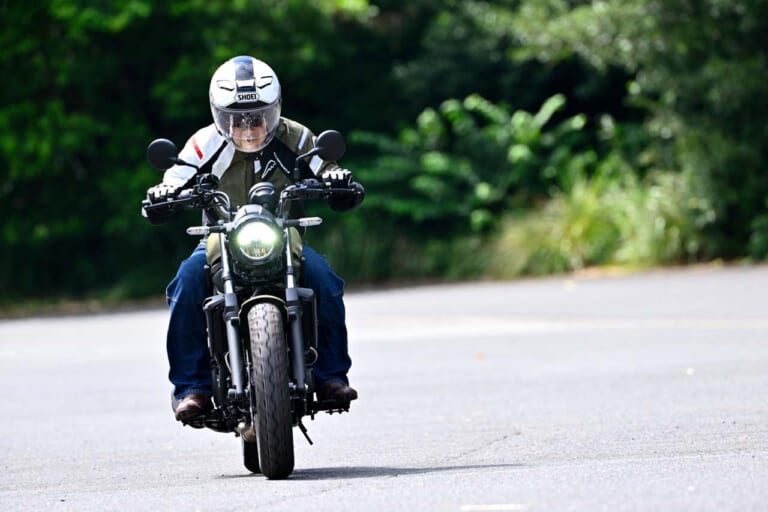 カワサキ|エリミネーター プラザエディション|2024年モデル|GB350よりも、Z900RSよりも売れているのはなぜ? カワサキ「エリミネーター プラザエディション」試乗インプレッション