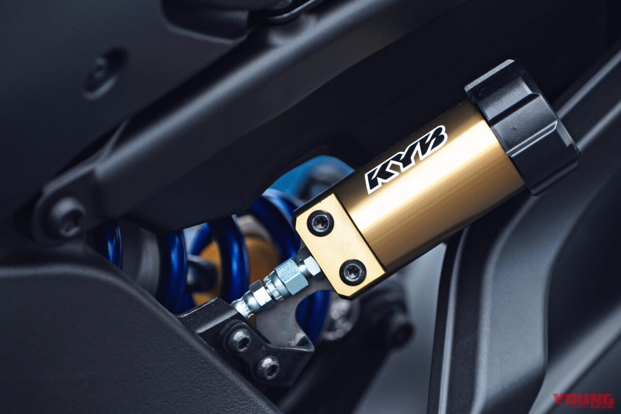 ヤマハ|YZF-R9|開発者インタビュー|「ホイールR6用?」「ウイング付きで空力めちゃイイ!」ヤマハYZF-R9 開発者インタビュー【後編:エンジン/足回り/空力ほか】