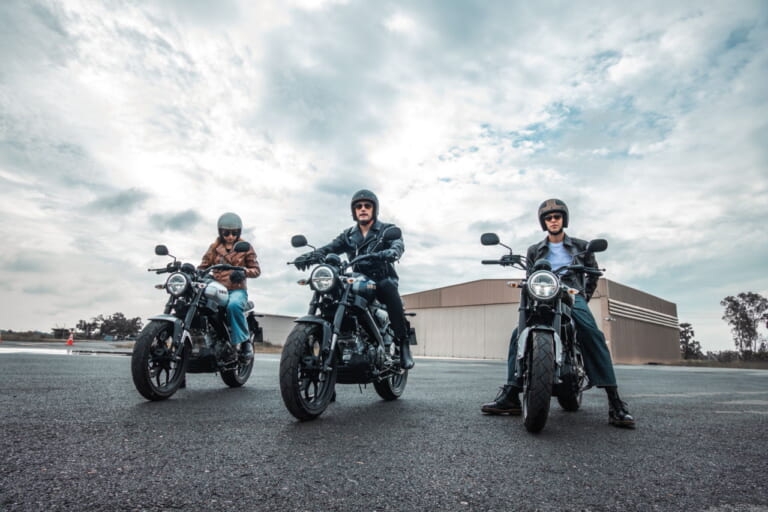 ヤマハ|XSR155|タイ仕様|2024年モデル|「この色ほしい…」 ヤマハXSR155 ダークネイビーブルー登場、可変バルブ機構VVAを搭載した軽二輪ヘリテイジスポーツ【海外】