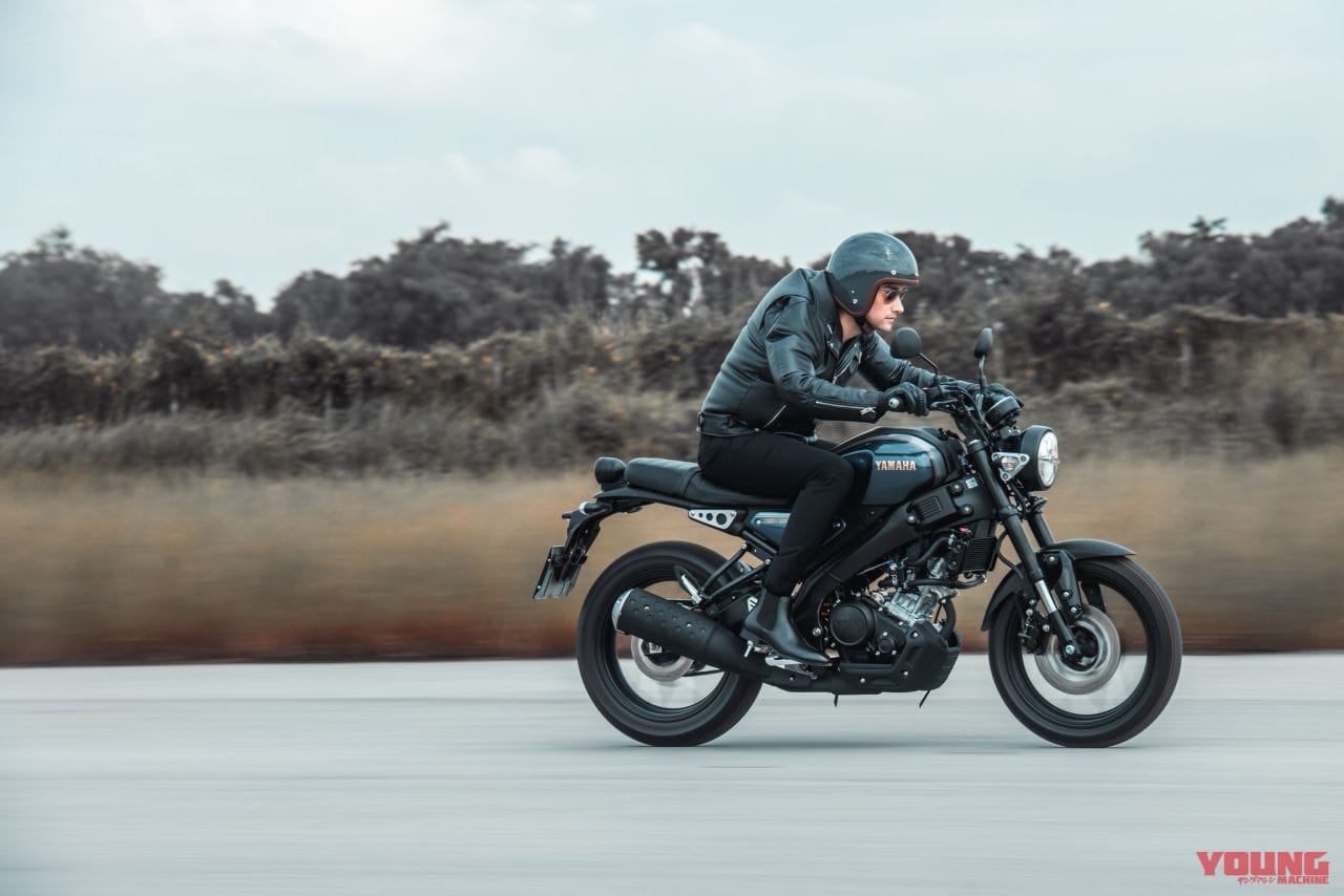 ヤマハ|XSR155|タイ仕様|2024年モデル|「この色ほしい…」 ヤマハXSR155 ダークネイビーブルー登場、可変バルブ機構VVAを搭載した軽二輪ヘリテイジスポーツ【海外】