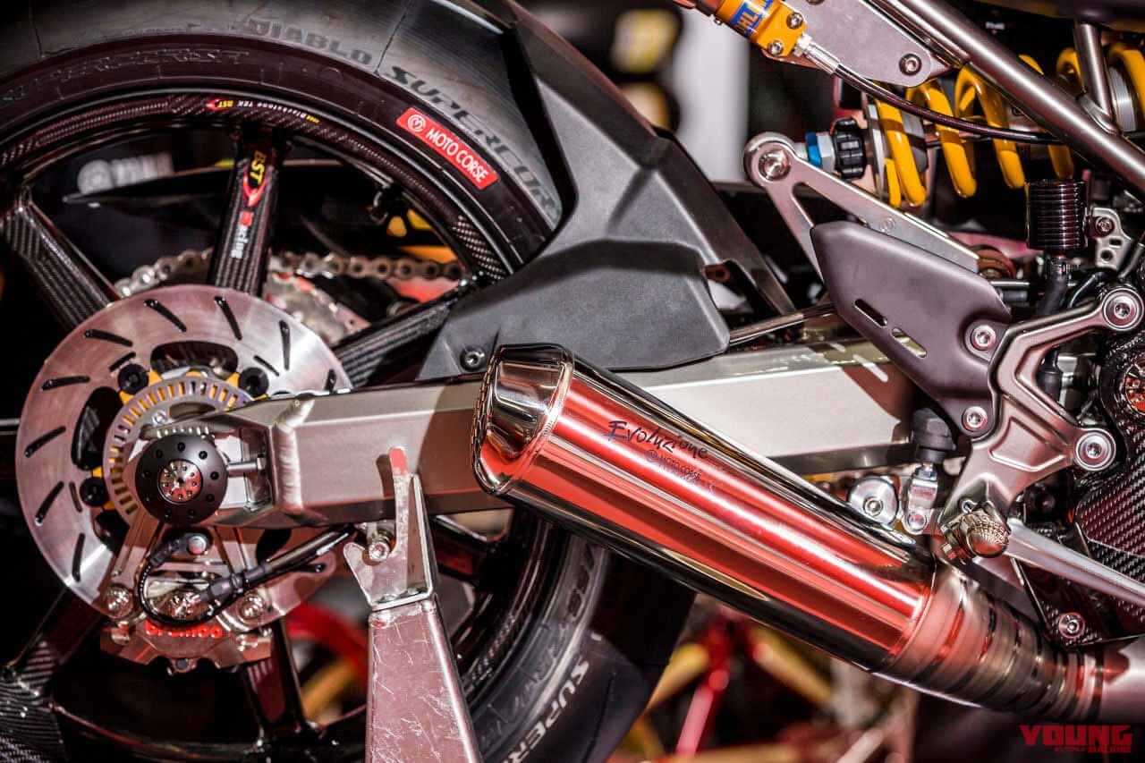 Z900RS Custom by MOTO CORSE|カワサキ「Z900RS」歴代カラー大図鑑【カスタムプロジェクト編・2018年モデル】