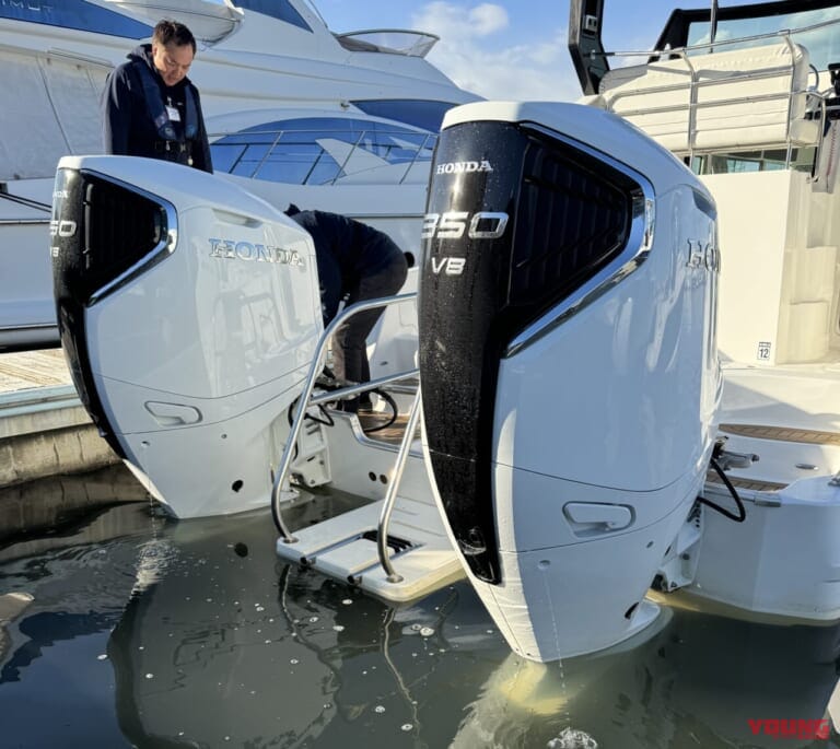ホンダ大型船外機”BF350”|「パワーすご」「乗ってみたいかも…」ホンダ完全新作のフラッグシップに試乗:大型船外機”BF350”