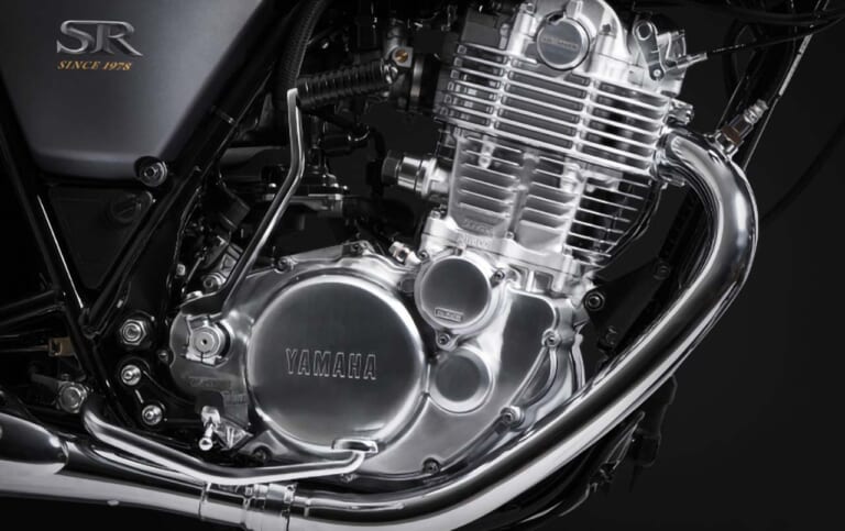 ヤマハ|SR400|タイ仕様|生きとったんかワレェ! 生誕47周年の2025年モデル、マットグレーとホワイトのSR400【海外】