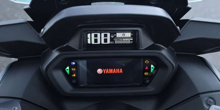 2024 YAMAHA XMAX ABS