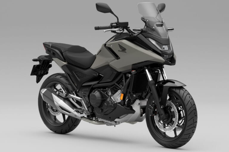 ホンダ|NC750X DCT|2025年モデル|ホンダが新型「NC750X」を2/10に発売! コネクテッドTFTメーターにダブルディスク獲得、外装の一部にバイオ由来素材