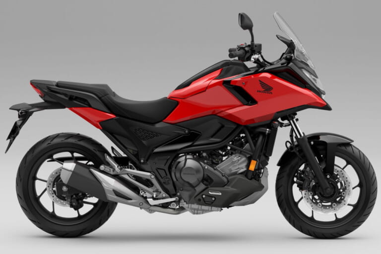 ホンダ|NC750X DCT|2025年モデル|ホンダが新型「NC750X」を2/10に発売! コネクテッドTFTメーターにダブルディスク獲得、外装の一部にバイオ由来素材