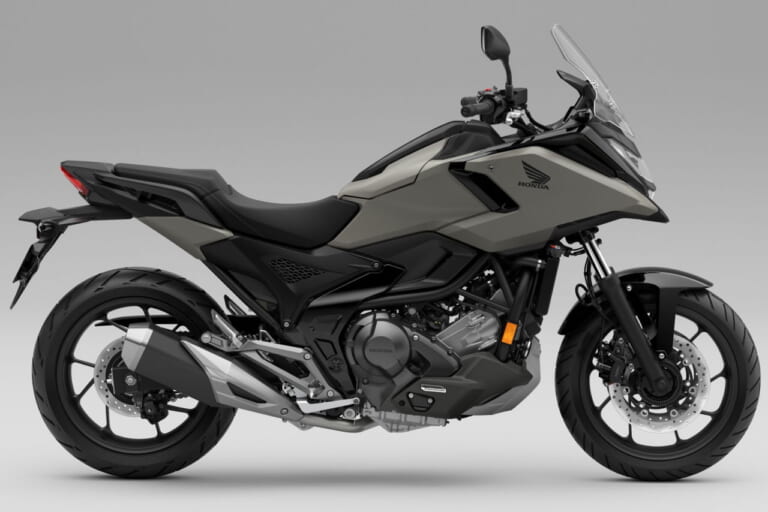 ホンダ|NC750X DCT|2025年モデル|ホンダが新型「NC750X」を2/10に発売! コネクテッドTFTメーターにダブルディスク獲得、外装の一部にバイオ由来素材