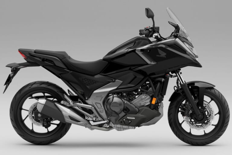 ホンダ|NC750X DCT|2025年モデル|ホンダが新型「NC750X」を2/10に発売! コネクテッドTFTメーターにダブルディスク獲得、外装の一部にバイオ由来素材