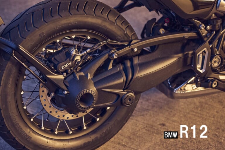 スイングアーム|BMW|R12|「50年でここまで変わるか?」プロが解説! スイングアームの理論と歴史「見た目も中身も全然違う」