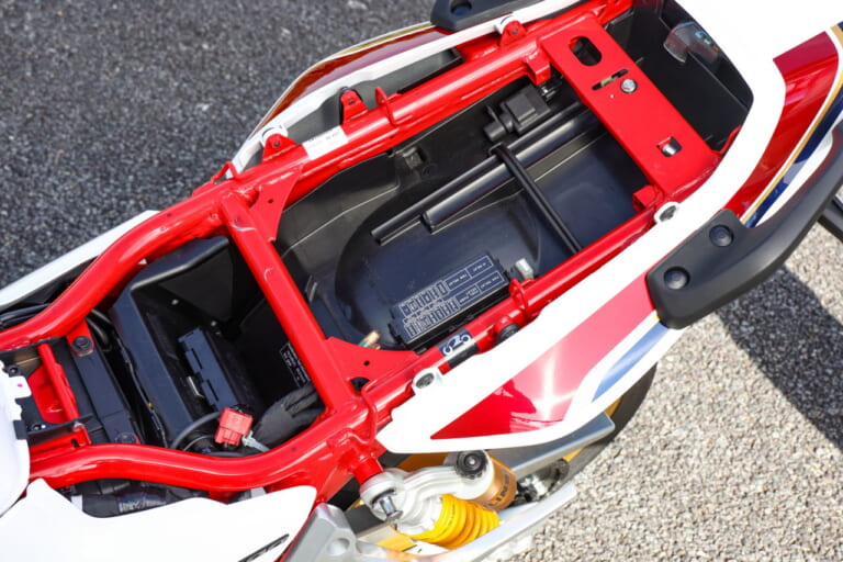 ホンダ|CB1300スーパーボルドールSP|威風堂々の余裕が持ち味のビッグネイキッド ホンダ「CB1300スーパーボルドールSP」試乗インプレッション