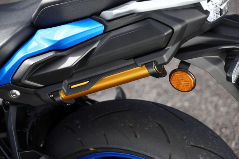 スズキ|GSX-S1000GX|走りのキャラクターや乗り心地を自在に変えられる! スズキ「GSX-S1000GX」試乗インプレッション