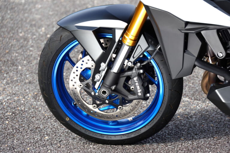 スズキ|GSX-S1000GX|走りのキャラクターや乗り心地を自在に変えられる! スズキ「GSX-S1000GX」試乗インプレッション