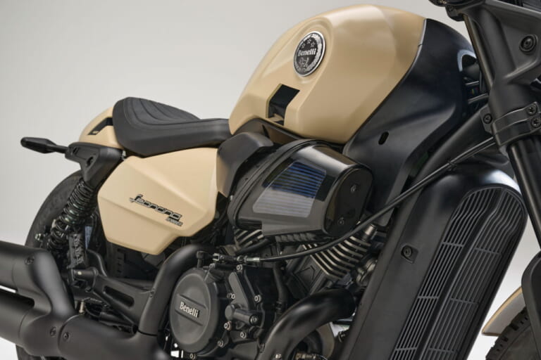 ベネリ|レオンチーノボバー400|「日本の免許制度にピッタリ」ベネリから400ccストリートクルーザーが登場! 「レオンチーノボバー400」国内導入熱望!