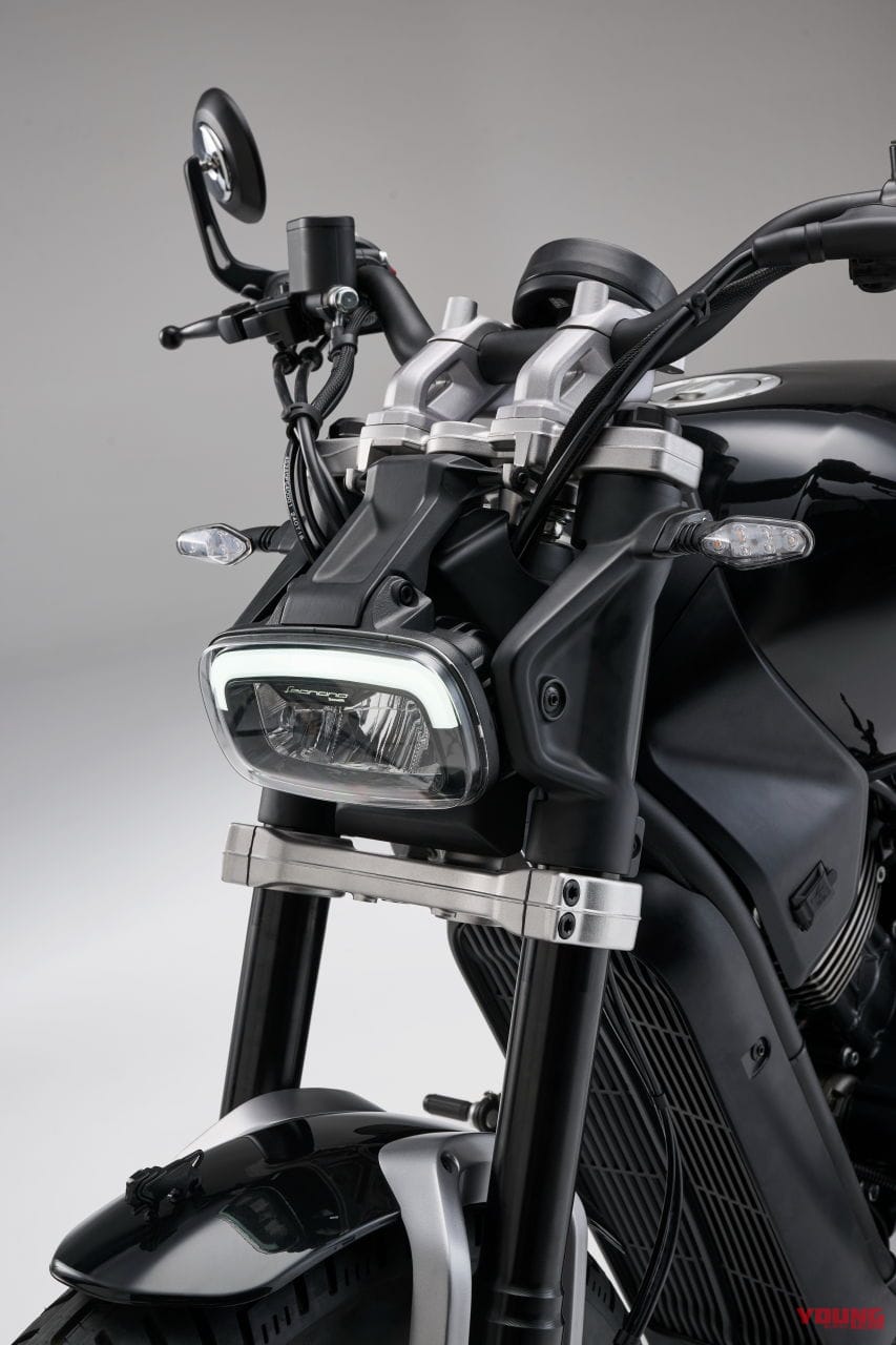 |「日本の免許制度にピッタリ」ベネリから400ccストリートクルーザーが登場! 「レオンチーノボバー400」国内導入熱望!