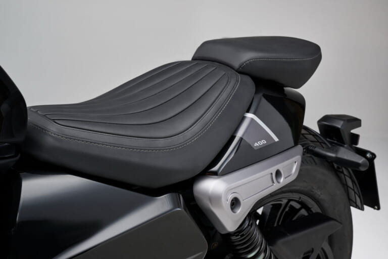 ベネリ|レオンチーノボバー400|「日本の免許制度にピッタリ」ベネリから400ccストリートクルーザーが登場! 「レオンチーノボバー400」国内導入熱望!