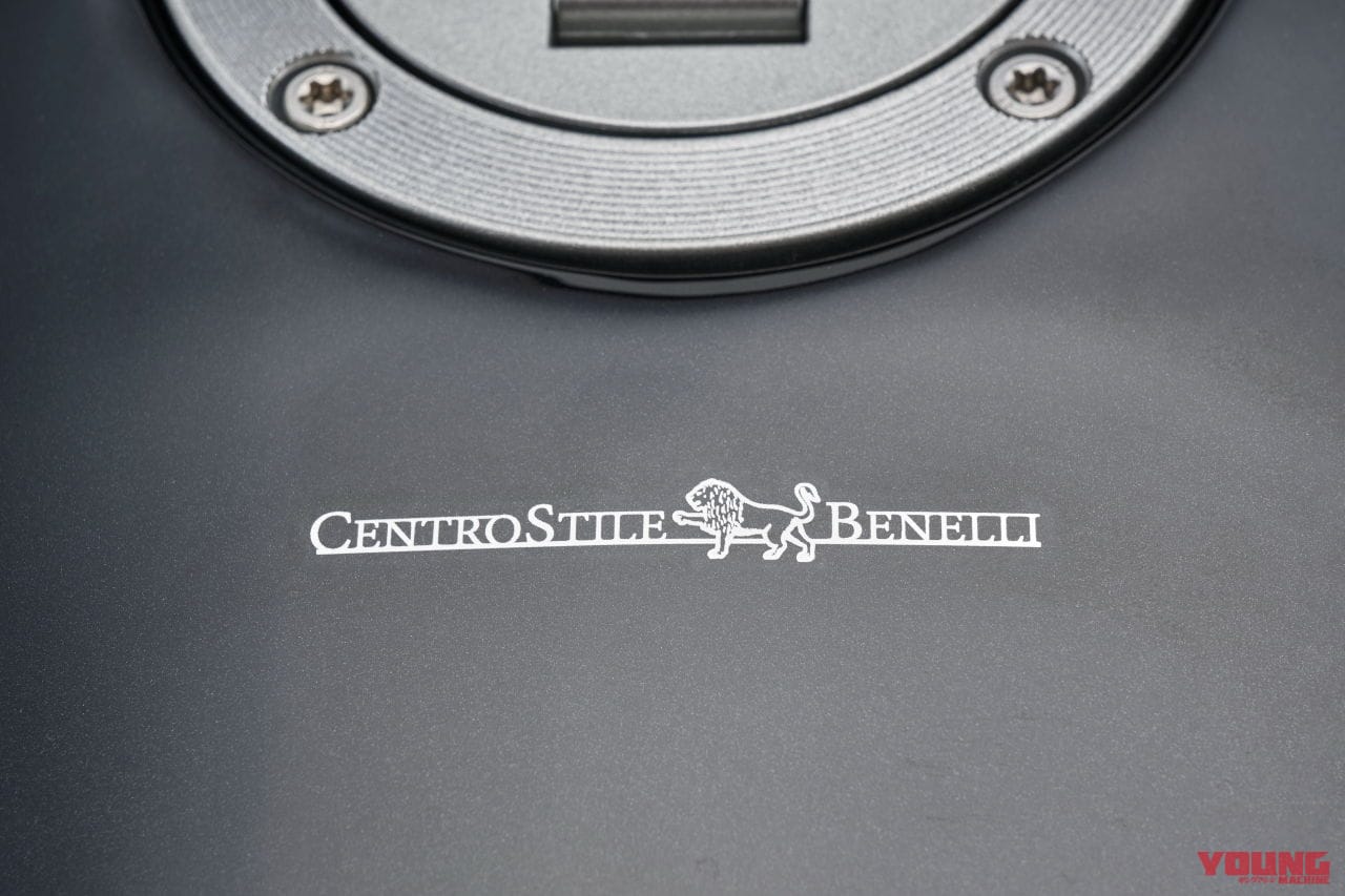 |「日本の免許制度にピッタリ」ベネリから400ccストリートクルーザーが登場! 「レオンチーノボバー400」国内導入熱望!