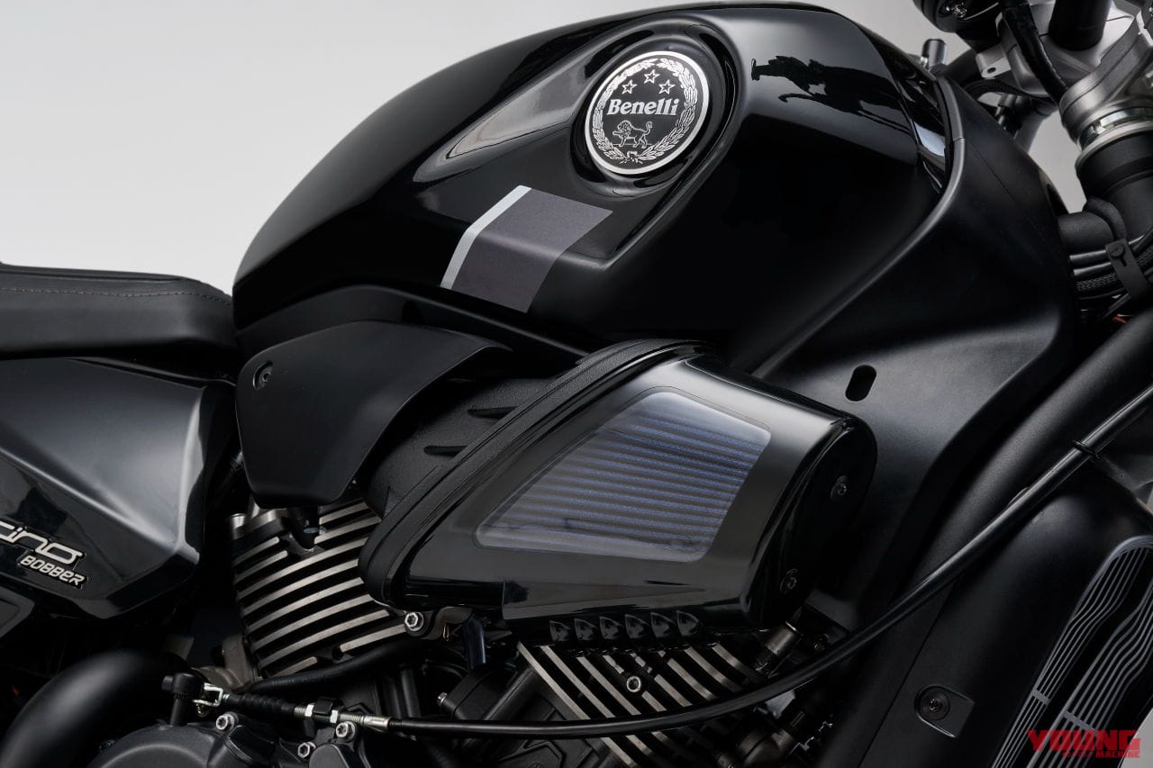 |「日本の免許制度にピッタリ」ベネリから400ccストリートクルーザーが登場! 「レオンチーノボバー400」国内導入熱望!