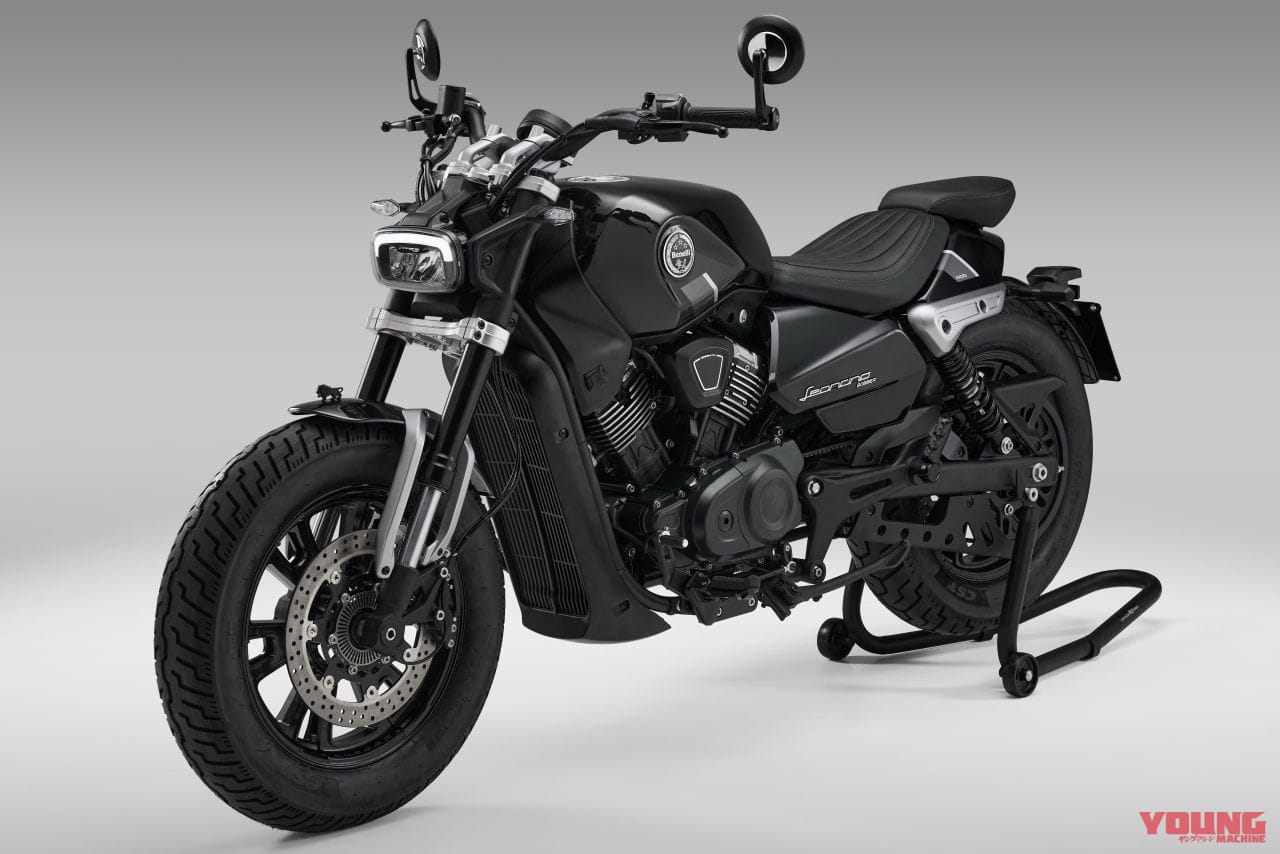 |「日本の免許制度にピッタリ」ベネリから400ccストリートクルーザーが登場! 「レオンチーノボバー400」国内導入熱望!