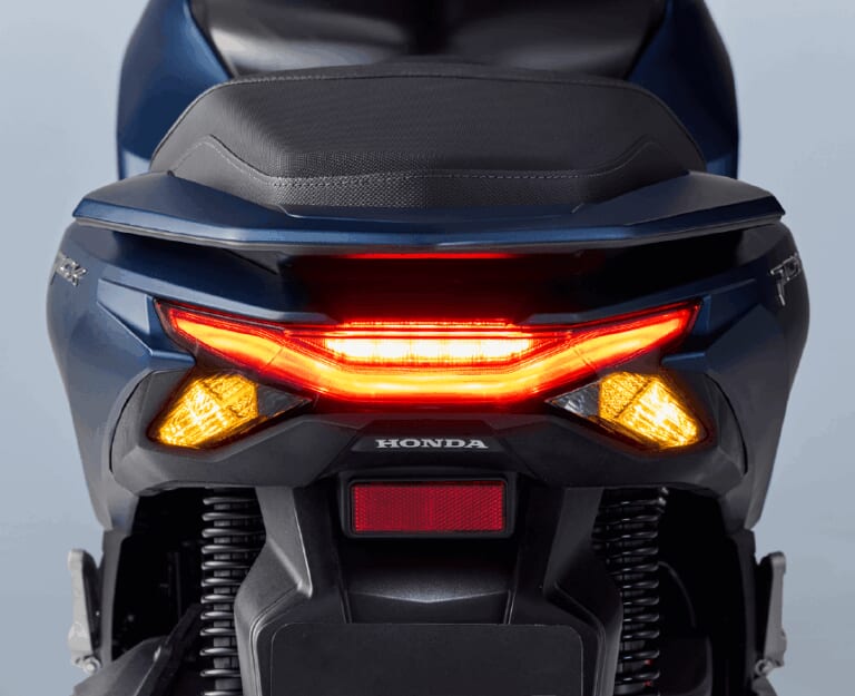 2025 HONDA PCX