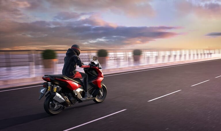 2025 HONDA ADV160