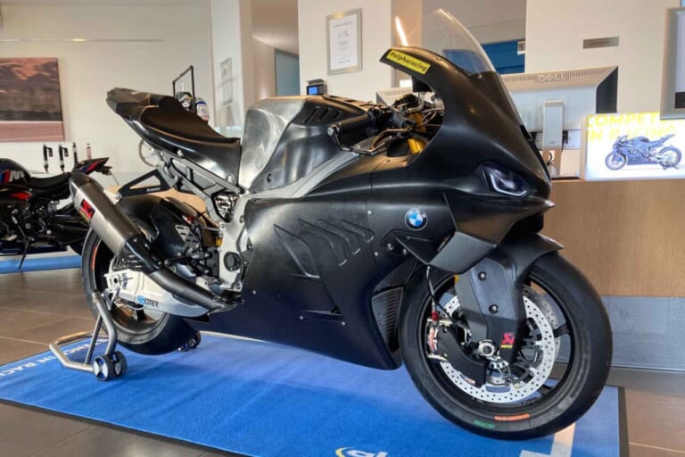 オートレース宇部|全日本JSB1000|BMW M1000RR|ドゥカティの次はドイツから黒船襲来!! オートレース宇部がBMWファクトリーM1000RRで全日本JSB参戦を発表