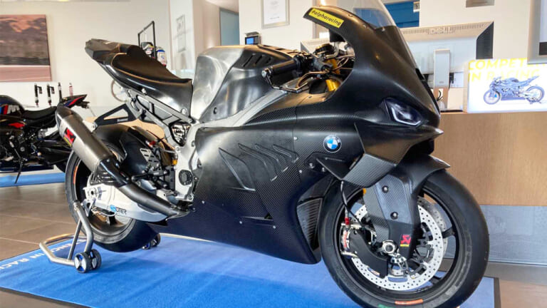 ドゥカティの次はドイツから黒船襲来!! オートレース宇部がBMWファクトリーM1000RRで全日本JSB参戦を発表（40ページ目）
