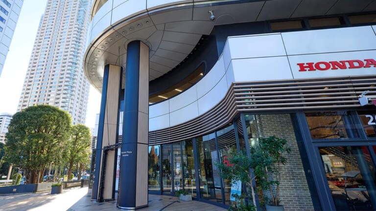 小判型の柱|「”宗一郎の水”?!」「 ヒバ樽もすごい」青山ビル見学ツアーにみる、グローバル企業としてのホンダ流哲学