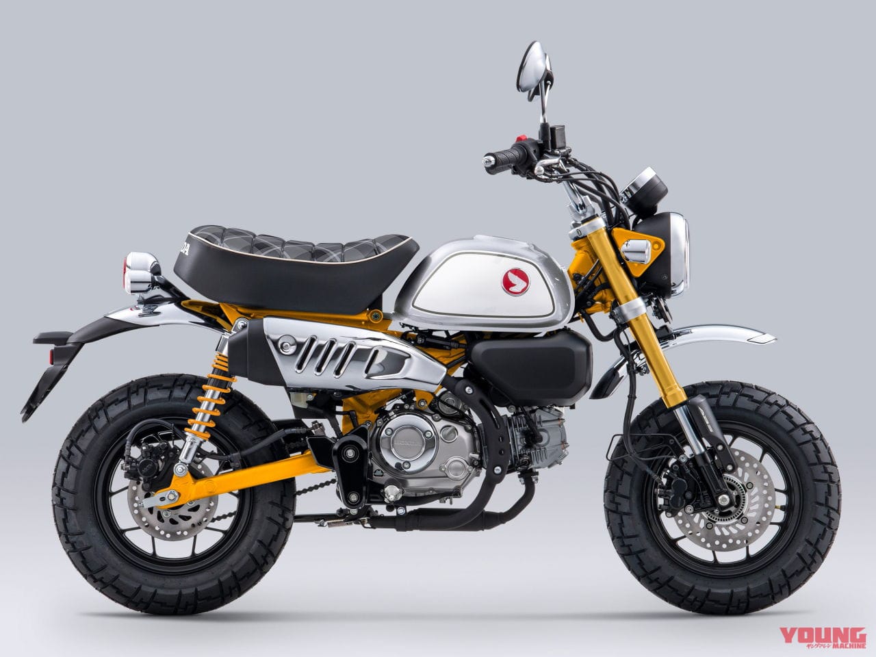 |【比較】ダックス125とモンキー125は似ているようで乗れる免許も違う! タンデムできるのは?