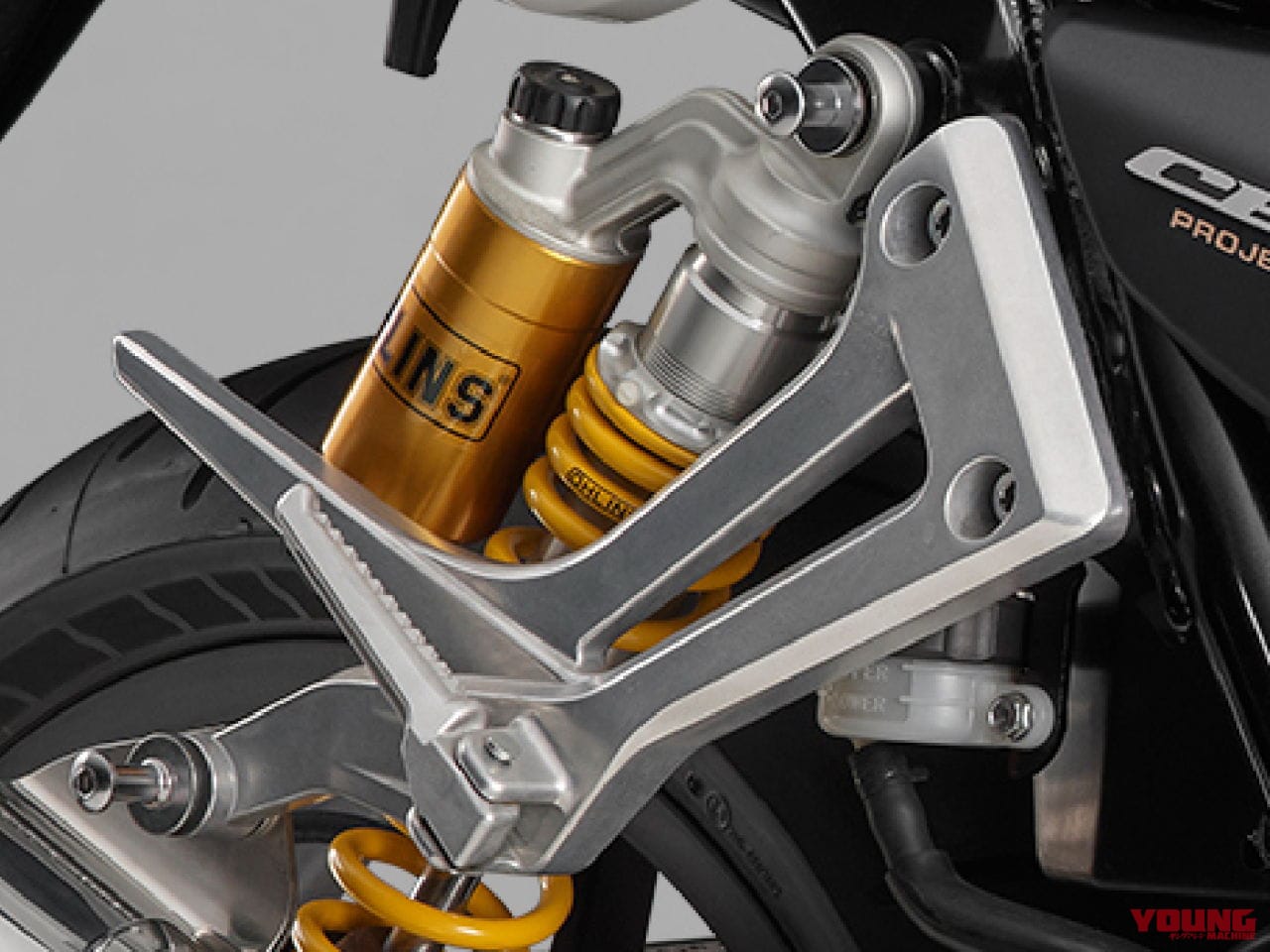 |タレントのダレノガレ明美さんが愛車として選んだ大型バイクがガチ王道ビッグネイキッドでちょっと感心した件