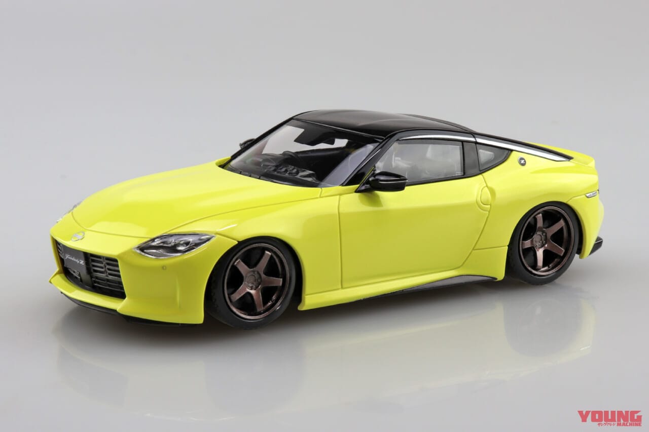 青島文化教材社 日産RZ34 フェアレディZ カスタムホイール|精巧なプラモで知られるアオシマから、新旧ハチロク/Z/ウマ娘痛車ランエボが続々登場