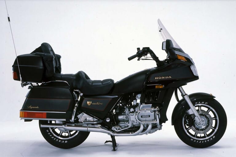 1984年　ゴールドウイング アスペンケード(GL1200)