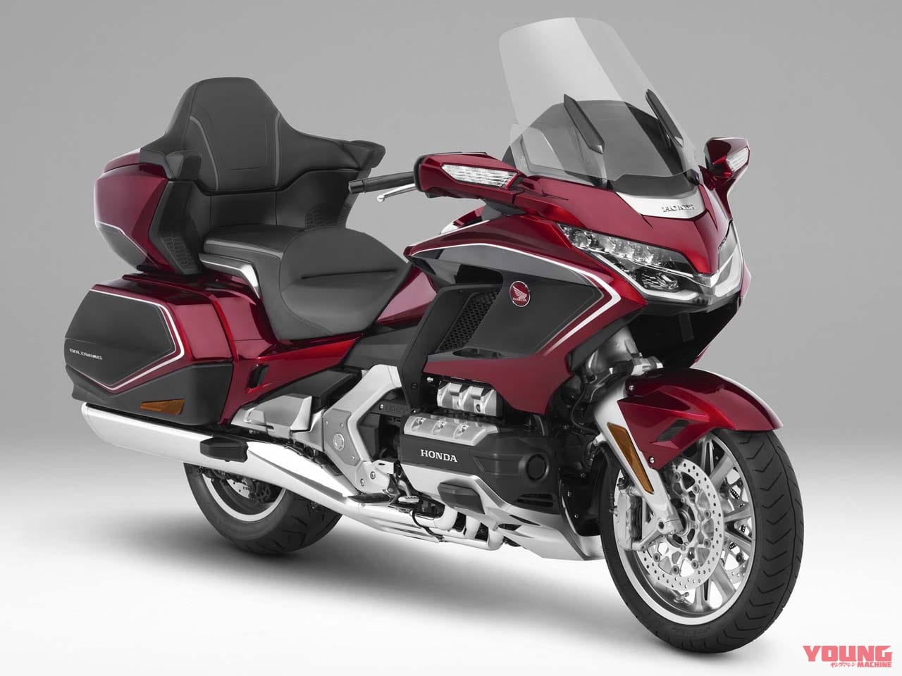 2018年 ゴールドウイング(GL1800)|ホンダ「ゴールドウイング」50周年記念サイト開設! 海外では50周年モデルが登場