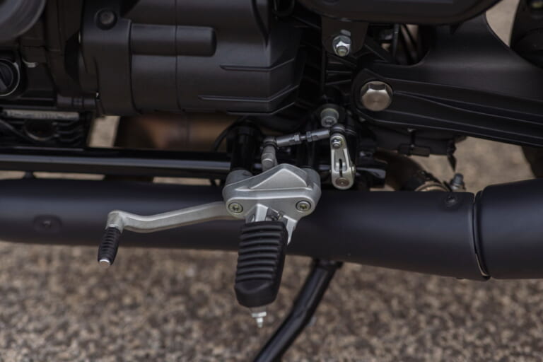 モトグッツィ|V7スポルト|2025年モデル|伝説のモトグッツィ「V7スポルト」が復活!! 倒立フォークなどを装備して2/26受注開始、8月出荷へ【新型V7シリーズ】