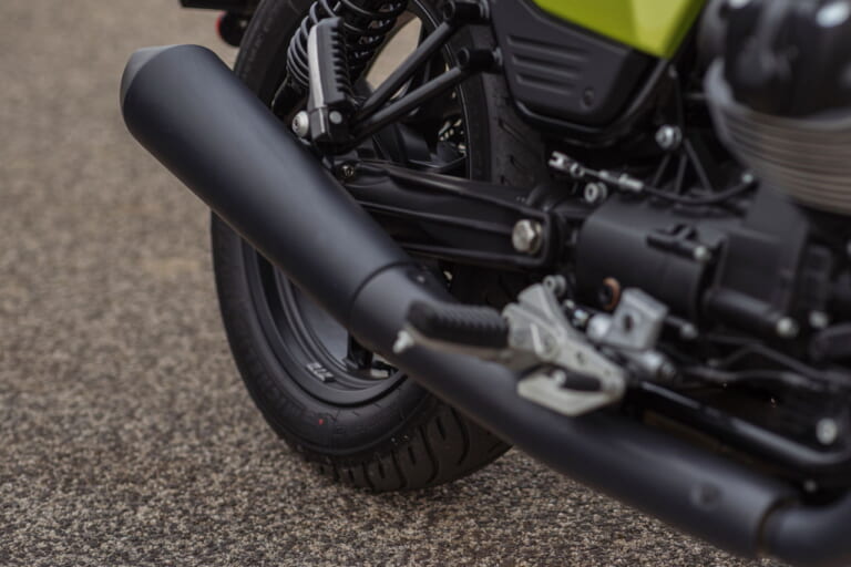 モトグッツィ|V7スポルト|2025年モデル|伝説のモトグッツィ「V7スポルト」が復活!! 倒立フォークなどを装備して2/26受注開始、8月出荷へ【新型V7シリーズ】