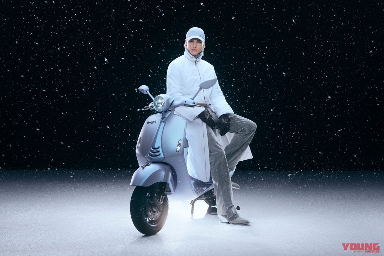 VESPA 946 SNAKE|巳年ベスパ『946』は世界限定888台! 蛇柄シートと立体エンブレムが目印