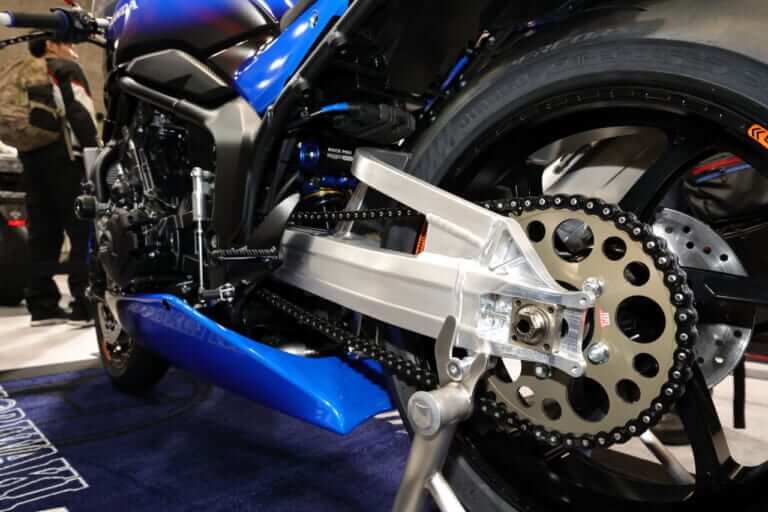 ホンダ|CB1000Fコンセプト|モリワキエンジニアリング|「顔に書いてあるじゃん!」鉄馬レース参戦も決定的?! 「モリワキCB1000F」は新生CB版の“モリワキモンスター”だ【大阪MCショー出展車】