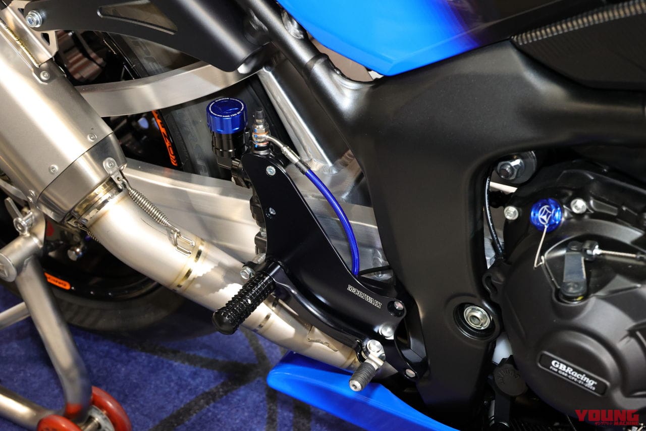 |「顔に書いてあるじゃん!」鉄馬レース参戦も決定的?! 「モリワキCB1000F」は新生CB版の“モリワキモンスター”だ【大阪MCショー出展車】