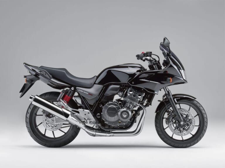 HONDA CB400SUPER FOUR|ホンダCB400 SUPER FOUR/BOL D’OR歴代モデル図鑑【2018年モデル:熟成のマイナーチェンジ】