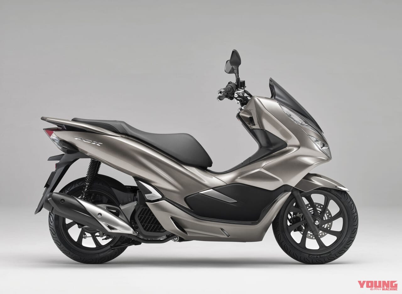 |定番125ccスクーター! ホンダ「PCX」歴代モデル図鑑【2018年モデル:「美しさと力強さ」がコンセプト】