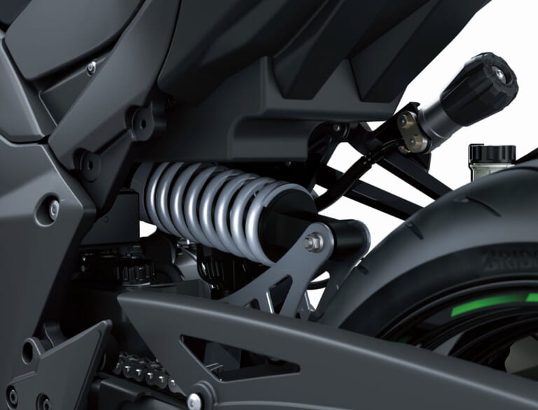 カワサキ|ニンジャ1100SX SE|2025年モデル|前後ドラレコ標準装備!! カワサキ新型モデル「ニンジャ1100SX/ニンジャ1100SE」発表、3/29発売