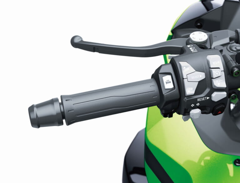 カワサキ|ニンジャ1100SX SE|2025年モデル|前後ドラレコ標準装備!! カワサキ新型モデル「ニンジャ1100SX/ニンジャ1100SE」発表、3/29発売