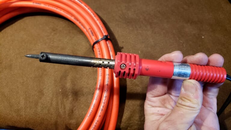 結束バンドの切りっぱなしは危険! ケガを防ぐ3+1通りの裏技|結束バンドの切りっぱなしは危険! ケガを防ぐ3+1通りの裏技