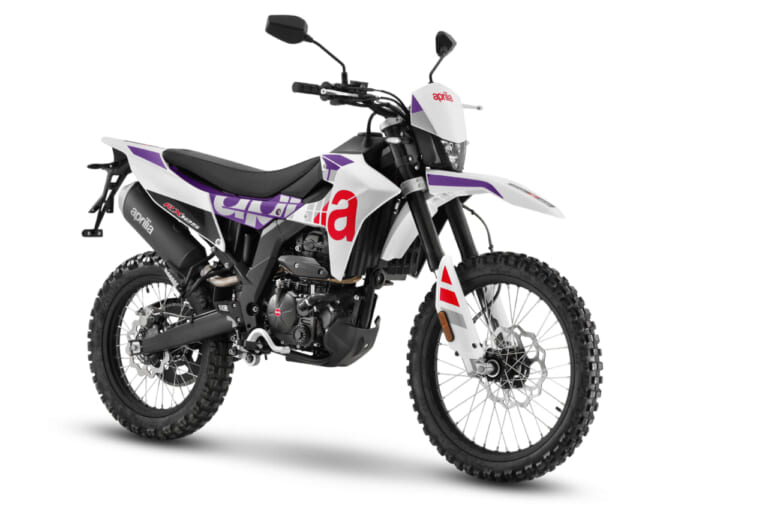 aprilia RX125|さらにシュッとした2025モデル! アプリリアが50万前後の125ccオフローダーRX125/モタードSX125を受注開始